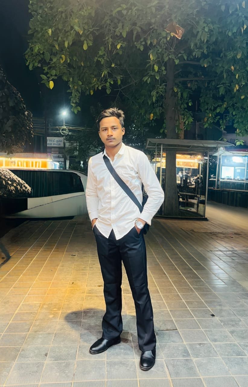 Himanshu Paswan — Sales & Marketing Executive, Cutfloweditz